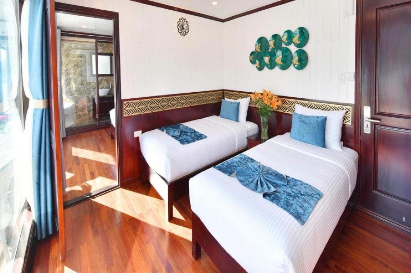 Hotel Halong Sapphire Cruises Ha Long Zewnętrze zdjęcie