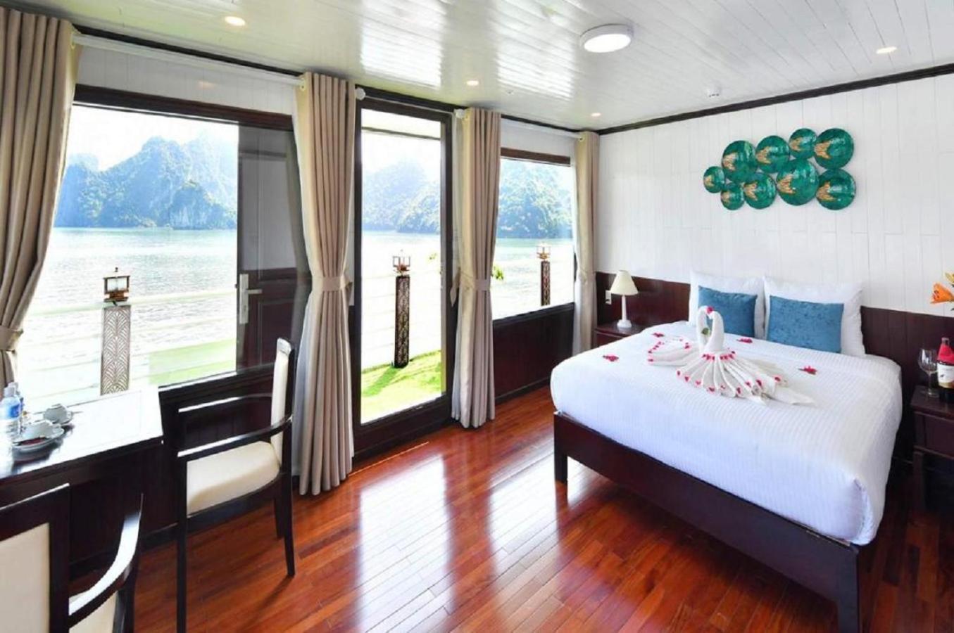 Hotel Halong Sapphire Cruises Ha Long Zewnętrze zdjęcie