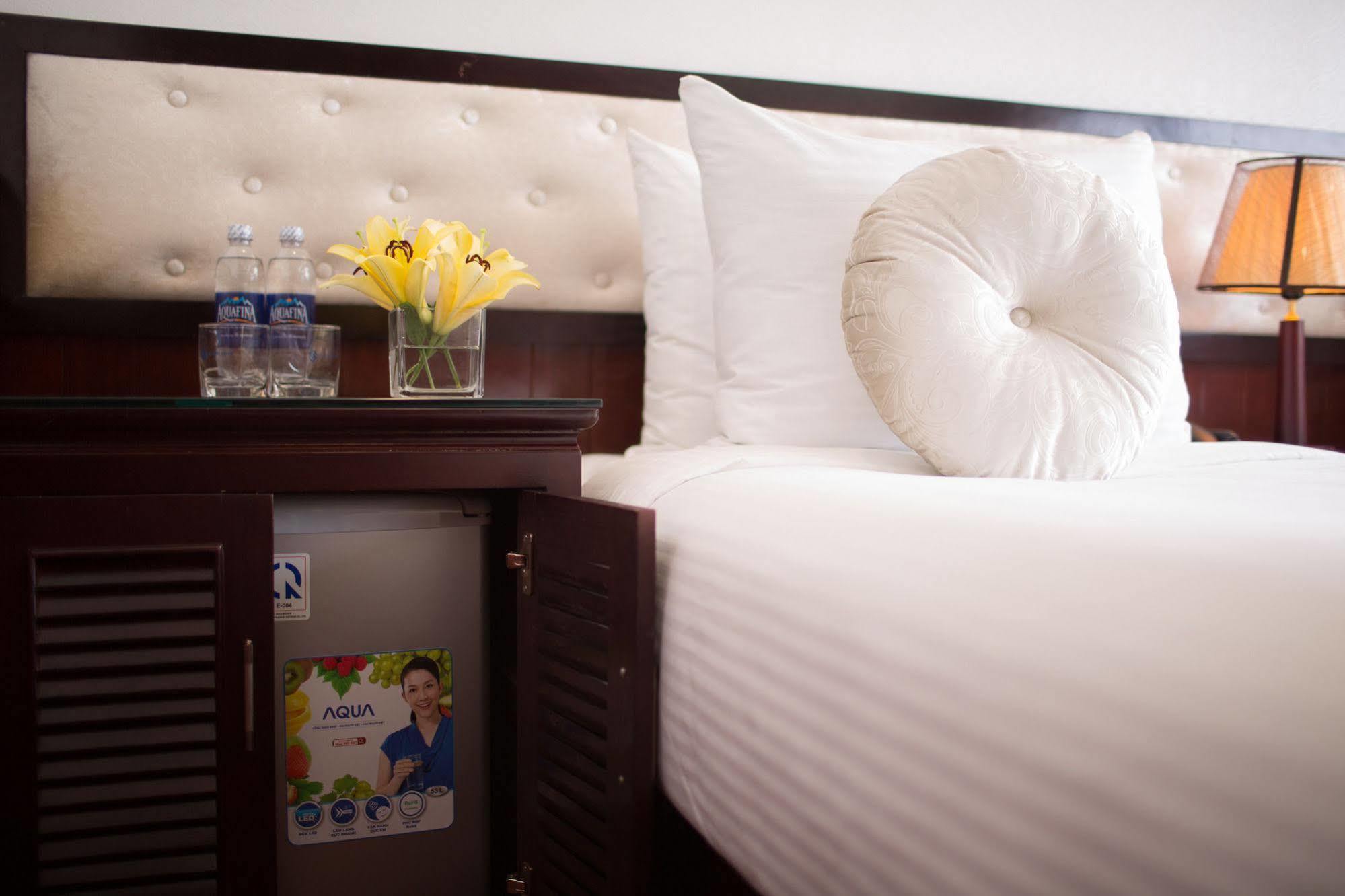 Hotel Halong Sapphire Cruises Ha Long Zewnętrze zdjęcie